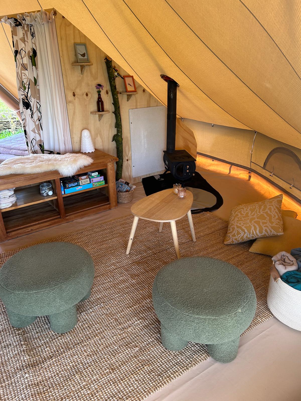 Bievink zitje Belltent